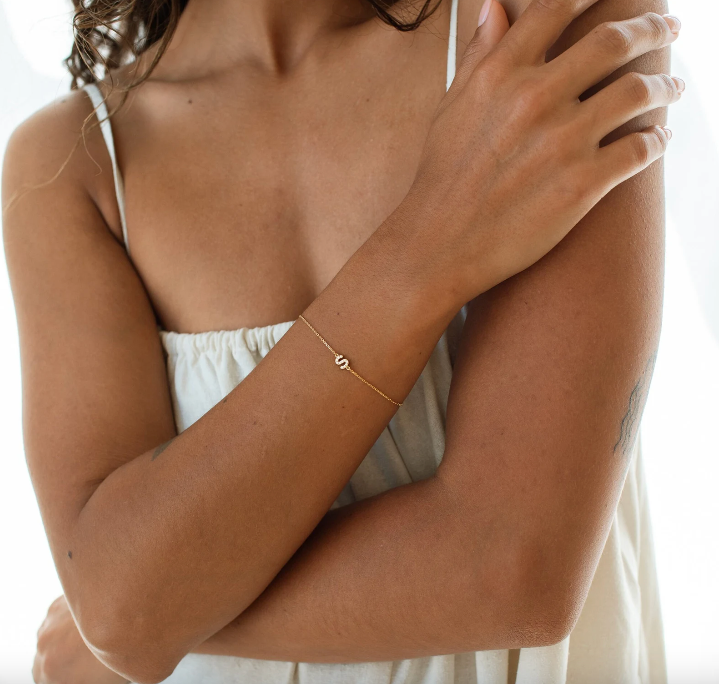 Dainty Elmaso Initial Bracelet